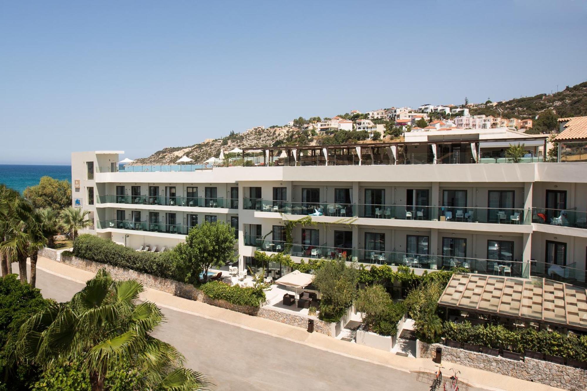 Superior Double or Twin Room with Side Sea View